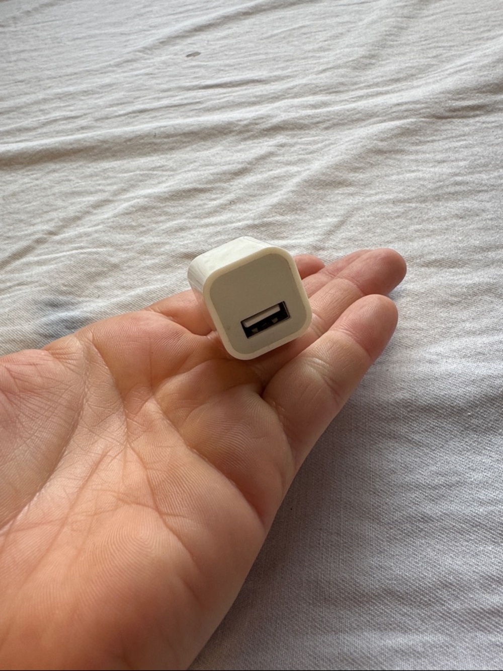 Apple Compact White USB Wall Charger